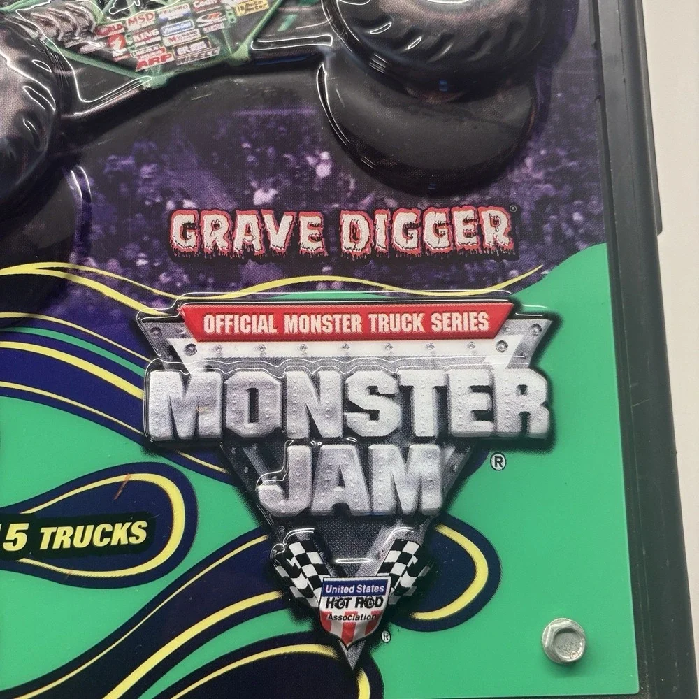 Hot Wheels Monster Jam Truck 3D Grave Digger Storage Carry Case W/ 4 Vehicles